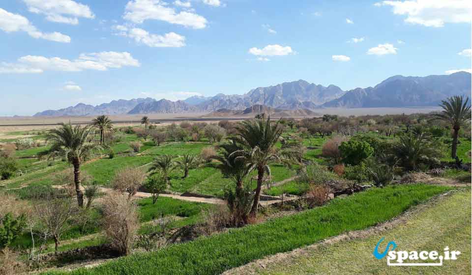 روستای ایراج - اقامتگاه بوم گردی ارابه - خور - اصفهان